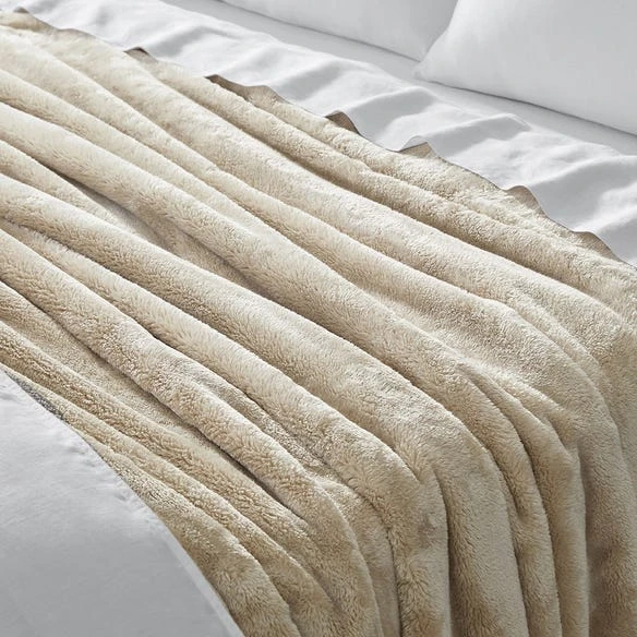 Morgan & Finch Luxton Blanket - Fawn 3 Morgan & Finch Luxton Blanket - Fawn