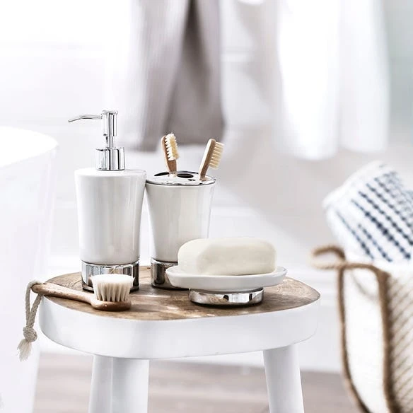 Morgan & Finch Empire Bathroom Accessories 9 Morgan & Finch Empire Bathroom Accessories - Image 7