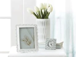 Morgan & Finch Regency Cut Out Frame - White
