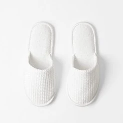Morgan & Finch Bliss Waffle Slippers - White