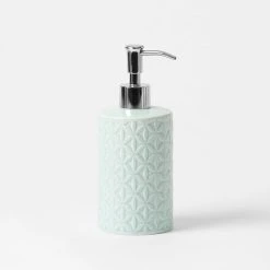 Morgan & Finch Almada Bathroom Accessories