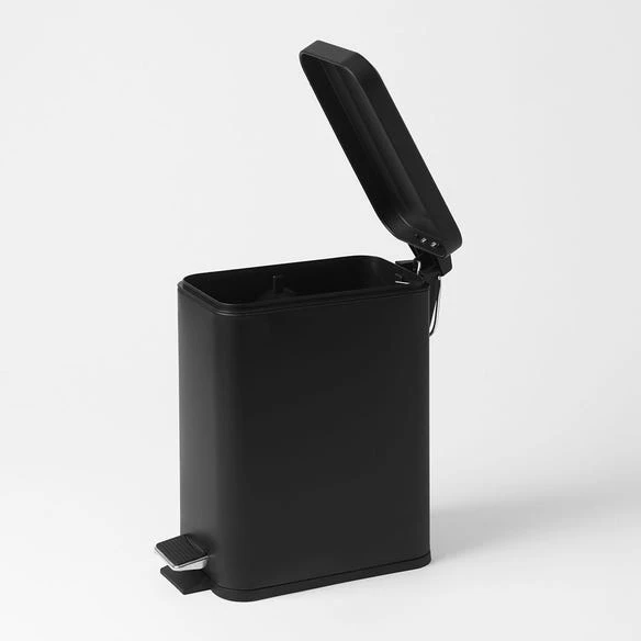 Morgan & Finch Slimline Pedal Bin 5l - Matte Black 4 Morgan & Finch Slimline Pedal Bin 5l - Matte Black - Image 2
