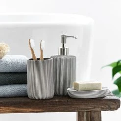 Morgan & Finch Wyatt Bathroom Accessories -Morgan & Finch Shop 19670501 V02 1