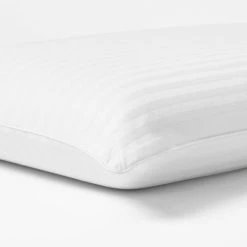 Morgan & Finch Memory Foam Medium Profile Pillow -Morgan & Finch Shop 19740201 V07