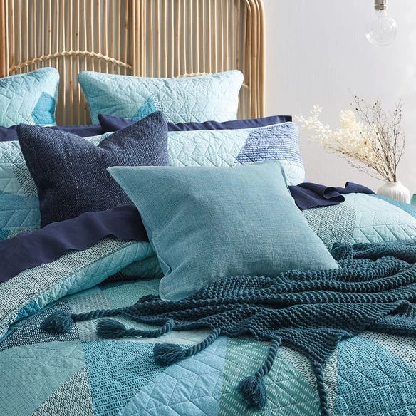 Cotton House Takashi Quilt Cover - Blues 8 Cotton House Takashi Quilt Cover - Blues - Image 6