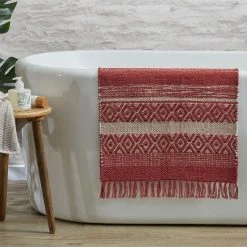 Morgan & Finch Mali Bath Mats - Rust Ivory 10 Morgan & Finch Mali Bath Mats - Rust Ivory -Morgan & Finch Shop 20091702 V03 1