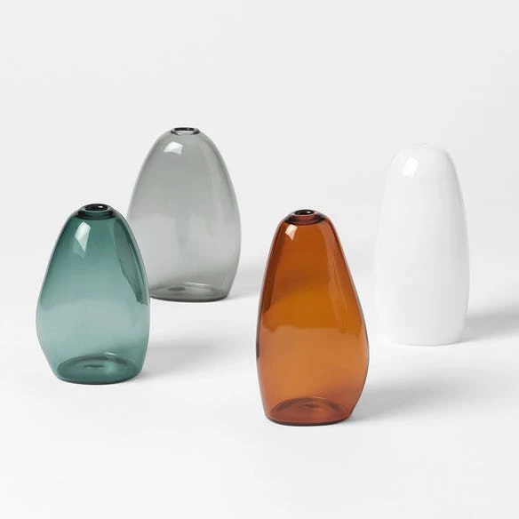 Morgan & Finch Pebble Stone Shaped Glass Vase - Charcoal 5 Morgan & Finch Pebble Stone Shaped Glass Vase - Charcoal - Image 3