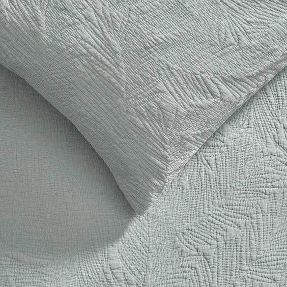 Morgan & Finch Palm Leaf Quilt Cover 4 Morgan & Finch Palm Leaf Quilt Cover - Image 2