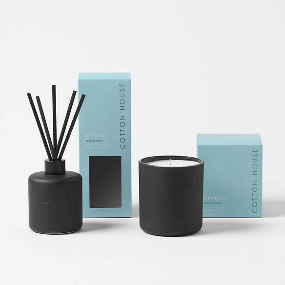 Cotton House Retreat 375g Candle - Seaside Bliss 4 Cotton House Retreat 375g Candle - Seaside Bliss - Image 2