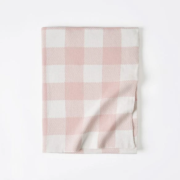 Morgan & Finch Gingham Kids Throw - Pale Pink/Ivory 4 Morgan & Finch Gingham Kids Throw - Pale Pink/Ivory - Image 2