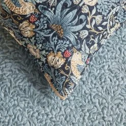 Morris & Co Strawberry Thief Bed Spread -Morgan & Finch Shop 21709901 V01 4