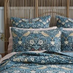 Morris & Co Strawberry Thief Bed Spread -Morgan & Finch Shop 21710101 P 1