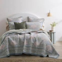 Morgan & Finch Rosie Bedspread