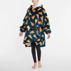 Morgan & Finch Pizza Hooded Sherpa Blanket 8 Morgan & Finch Pizza Hooded Sherpa Blanket -Morgan & Finch Shop 22530301 V02
