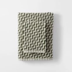 Morgan & Finch Jasper Towels - Olive/White -Morgan & Finch Shop 22535802 P