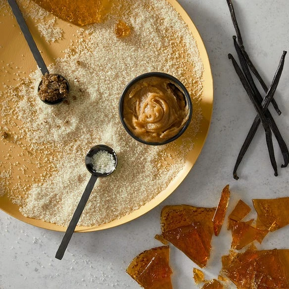 Cotton House Retreat 375g Candle - Burnt Toffee 4 Cotton House Retreat 375g Candle - Burnt Toffee - Image 2