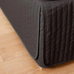 Perfects Padded Valance - Black -Morgan & Finch Shop Core Valance LS Bedding Perfects padded valance Black Detail 2 5