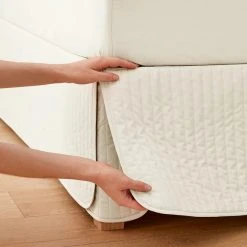 Perfects Padded Valance - Vanilla 8 Perfects Padded Valance - Vanilla -Morgan & Finch Shop Core Valance LS Bedding Perfects padded valance Vanilla Detail 3