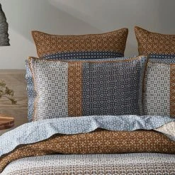 Morgan & Finch Oliver Quilt Cover 13 Morgan & Finch Oliver Quilt Cover -Morgan & Finch Shop G OLIVER 010501 00810 V02