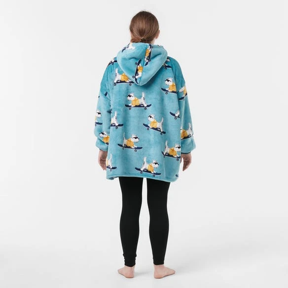 Morgan & Finch Skate Dog Kids Hooded Sherpa Blanket 4 Morgan & Finch Skate Dog Kids Hooded Sherpa Blanket - Image 2