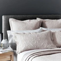 Morgan & Finch Artemida Bedspread - Stone