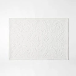 Morgan & Finch Asher Bath Mat - White