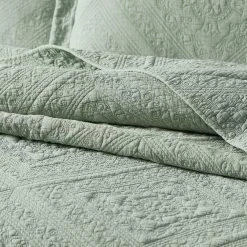 Morgan & Finch Asher Coverlet - Sage Green