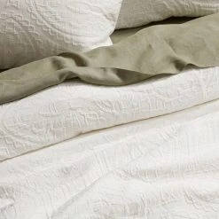 Morgan & Finch Bentley Quilt Cover -Morgan & Finch Shop M F Bentley Detail 1