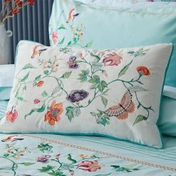 Morgan & Finch Garcia Quilt Cover -Morgan & Finch Shop M F Garcia Detail Cushion White ECOM