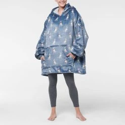 Morgan & Finch Hank Hooded Sherpa Blanket -Morgan & Finch Shop M F Hooded Sherpa Hank 21230801 Front 1