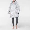 Morgan & Finch Llama Hooded Sherpa Blanket -Morgan & Finch Shop M F Hooded Sherpa Llama 21099301 Front 1