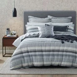 Morgan & Finch Shop -Morgan & Finch Shop M F Merrick QQC web 7