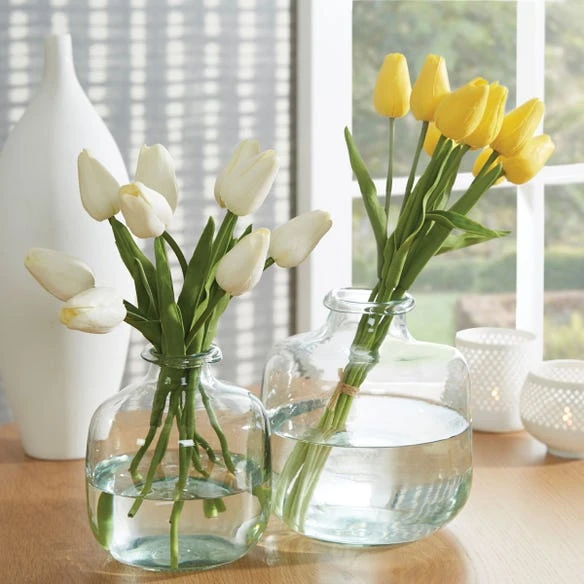 Morgan & Finch Tulip Bunch Of 9 Stems 4 Morgan & Finch Tulip Bunch Of 9 Stems - Image 2